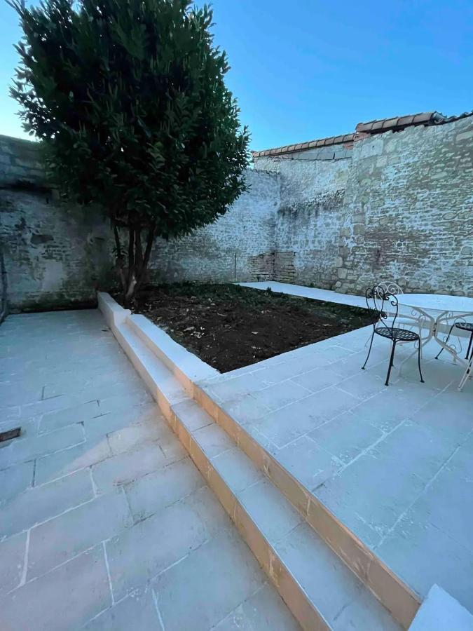 Le Jardin Niortais - Hyper centre, Jardin privé, WIFI haut-débit Exterior foto